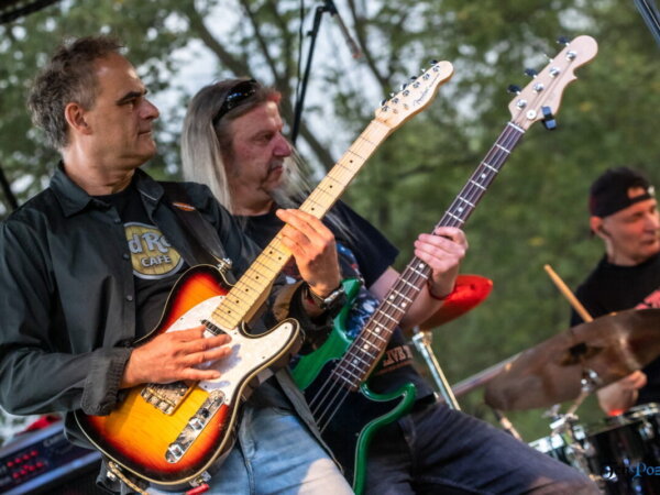 Blue Wave Band nad Rusałką fot. Sławek Wąchała