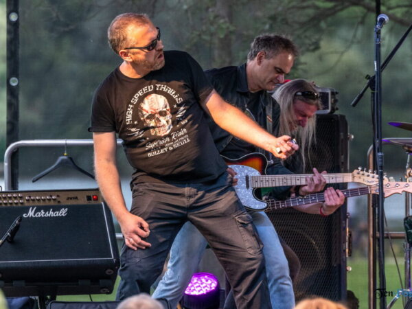 Blue Wave Band nad Rusałką fot. Sławek Wąchała