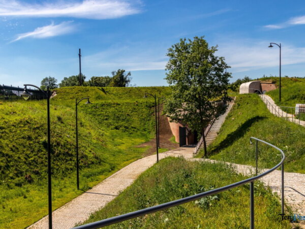 Fort VII prawy majdan fot. Sławek Wąchała