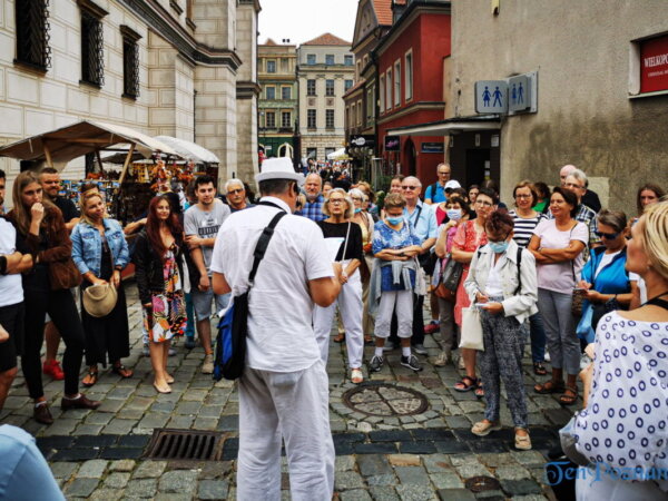 Poznań w obliczu zarazy na przestrzenie wieków - spacer z przewodnikiem - Lato na Gołębiej fot. Sławek Wąchała